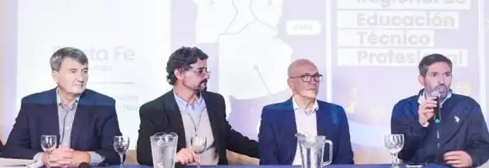 La provincia participó del primer Encuentro de Educación Técnico Profesional Región Centro