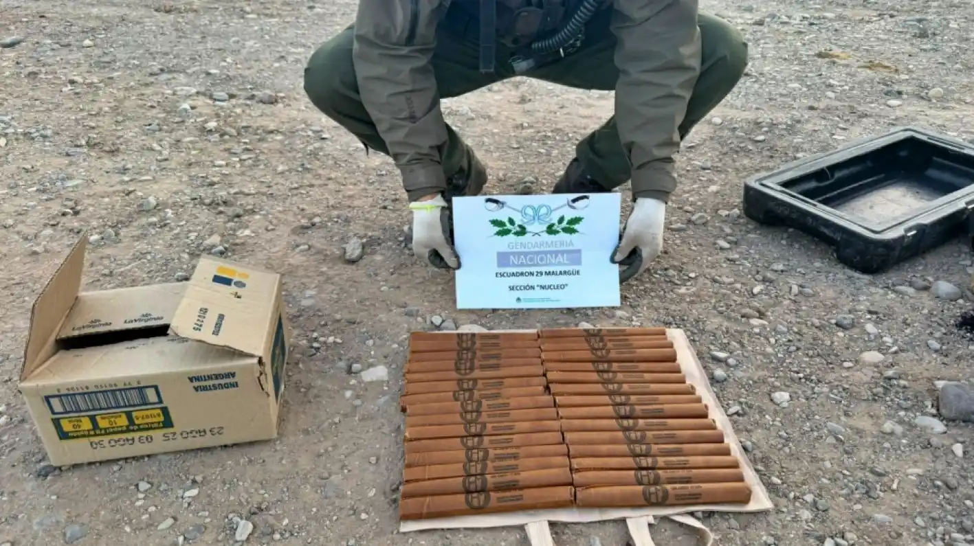 Hallaron treinta cartuchos de material explosivo durante control en cruce de RN 40 y RP 221