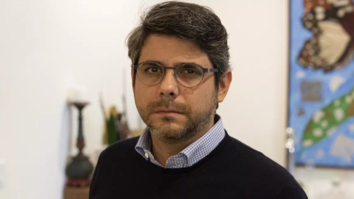 OTORGAN 153 MILLONES DE DÓLARES  a preso político que estuvo recluido dos años en cárceles venezolanas