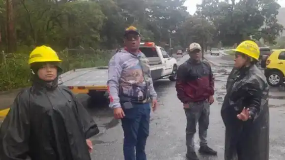 Al menos 15 familias fueron desalojadas de sus viviendas en Boconó por emergencia de las lluvias
