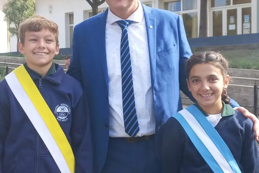 Luis Castellano encabezó el acto del Día del Trabajador