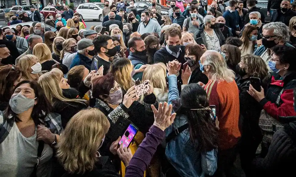 "Vamos a salir de este estancamiento", aseguró Santilli tras recorrer Tres de Febrero y San Martín