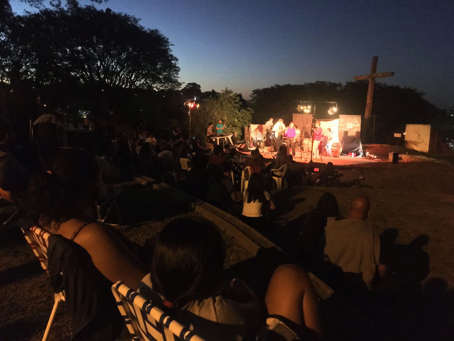 Música en el Vía Crucis: Rumbo Tumba y Camalotal este sábado