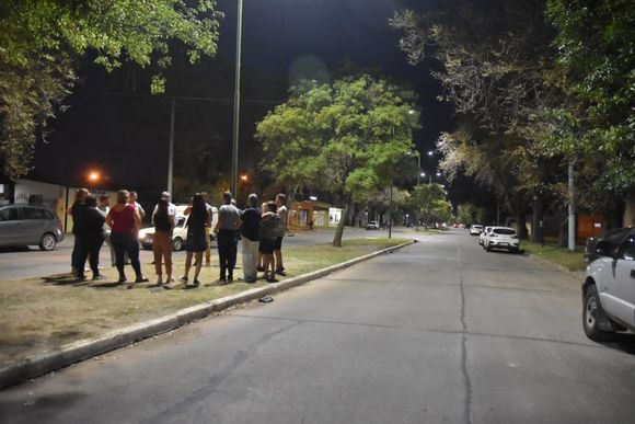 Se realizó el encendido de las nuevas luminarias de Avenida Podio
