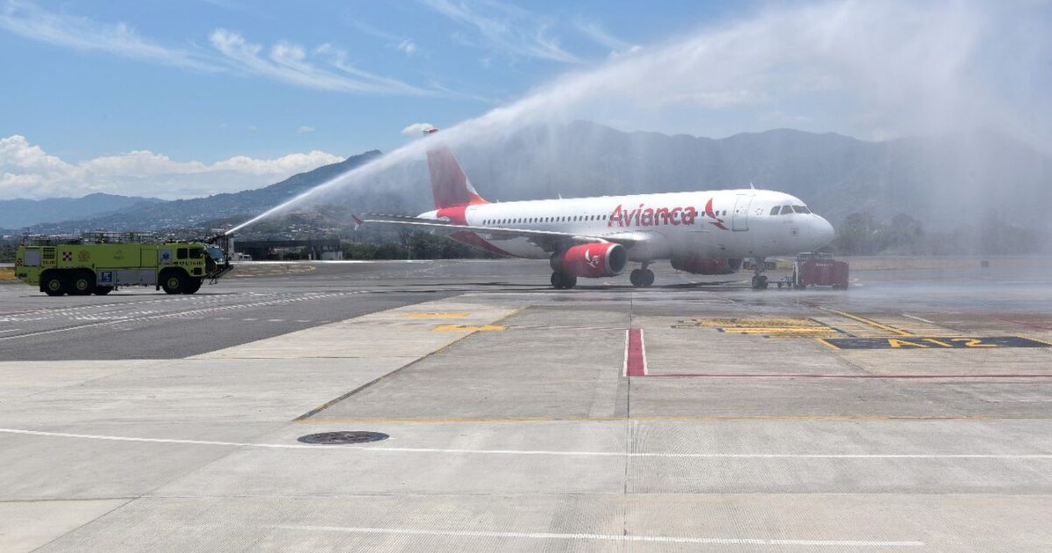 Avianca programa dos vuelos diarios entre Ciudad de Guatemala y Flores