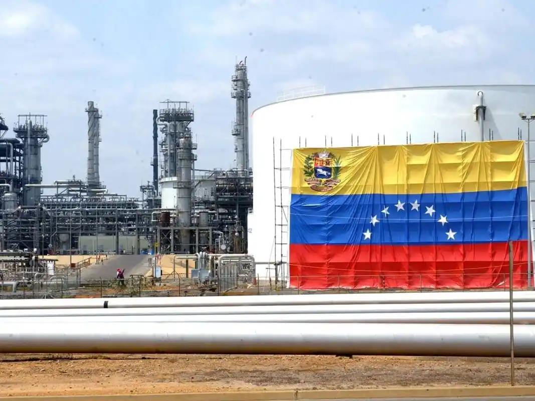 Estados Unidos habilitó a cinco petroleras a retomar operaciones en Venezuela sin sanciones