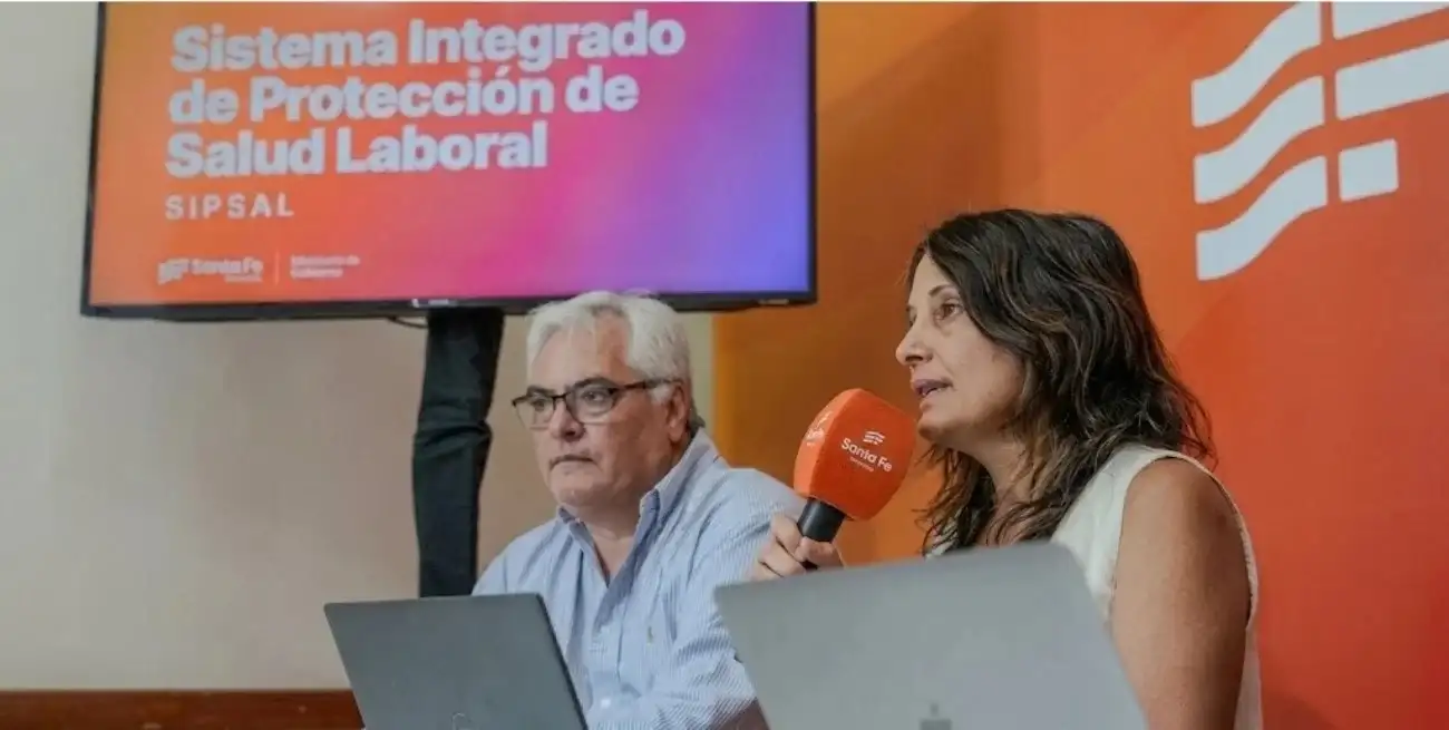 Malena Azario, secretaria de la Función Pública que tuvo a su cargo la presentación del pliego y del sistema. Foto: El Litoral