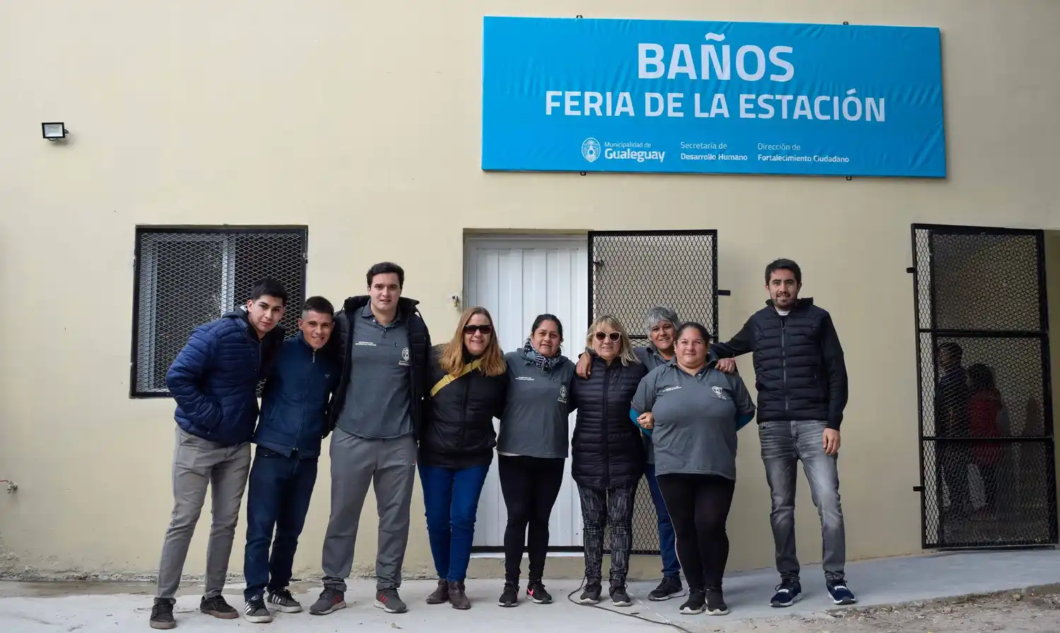 Inauguraron baños en la Feria de la Estación