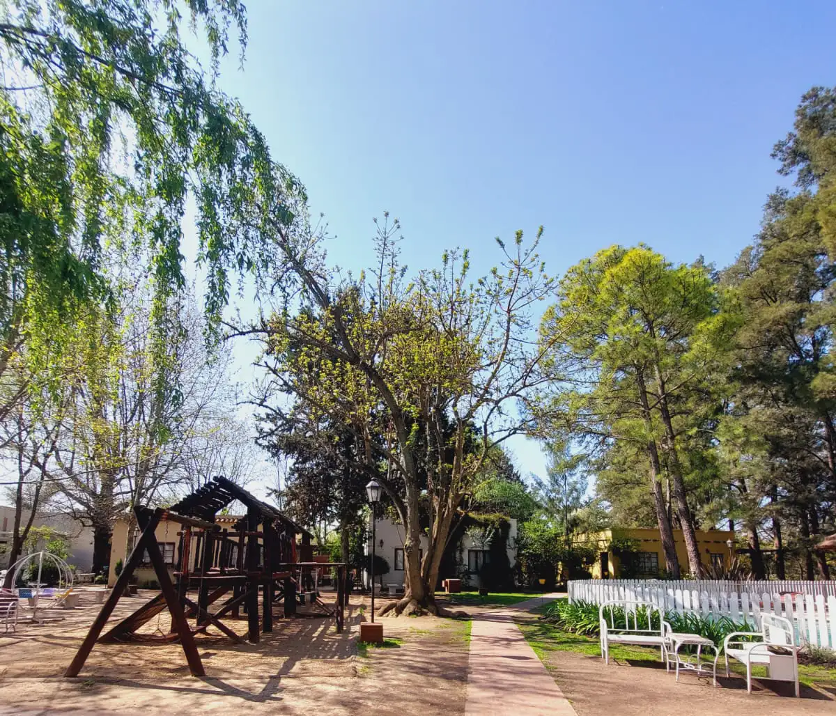 Pueblos bonaerenses con un encanto especial para disfrutar en primavera