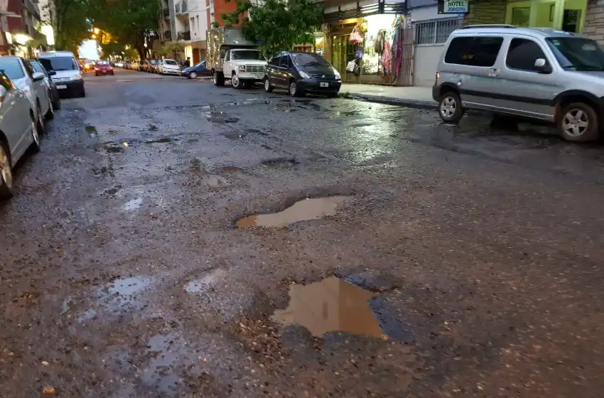 El Municipio prometió arreglos "inmediatos" en Las Heras y Alberti
