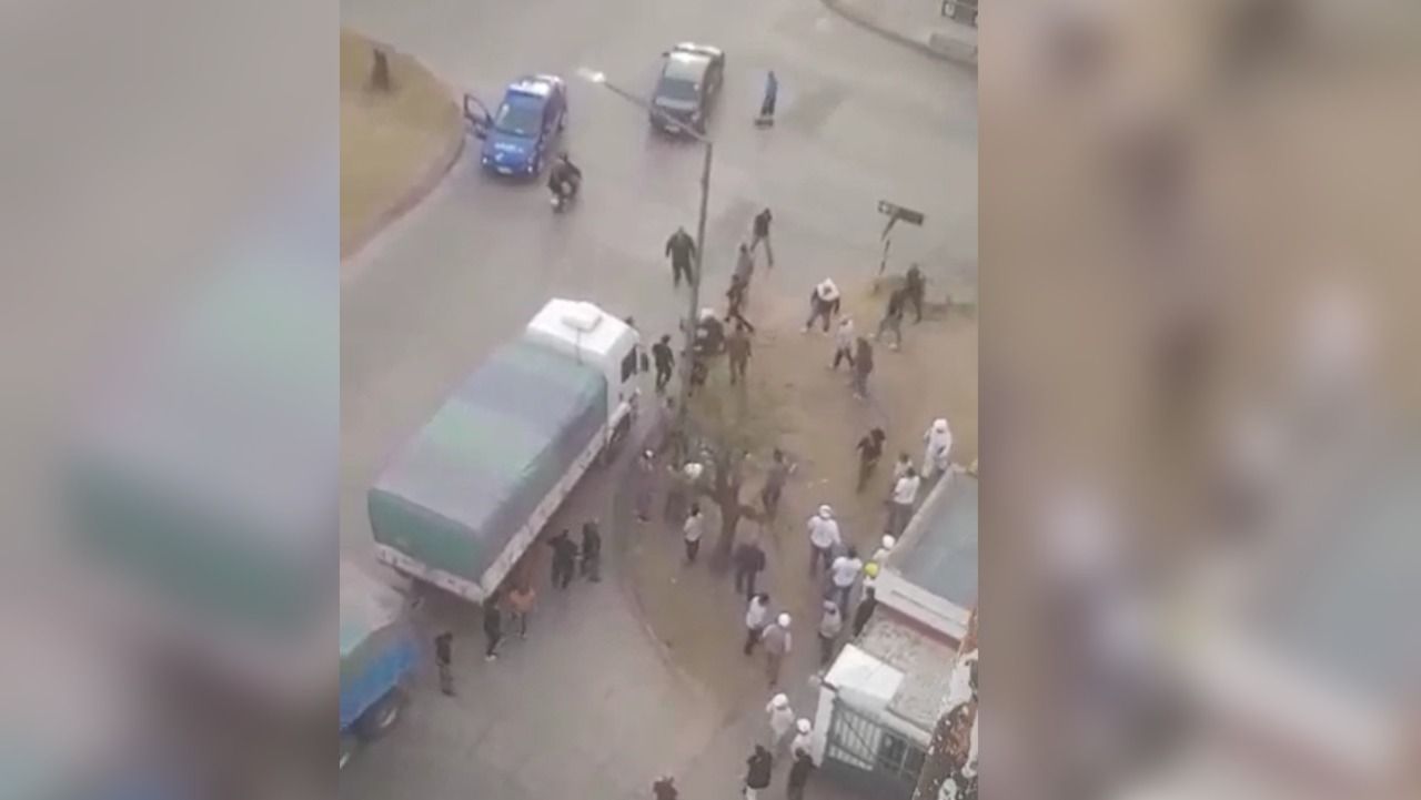 Seis transportistas detenidos por bloquear el ingreso a Molinos Venado Tuerto