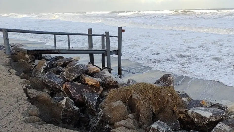 "Las tormentas quitan arena en invierno y esperemos que se recupere en primavera"