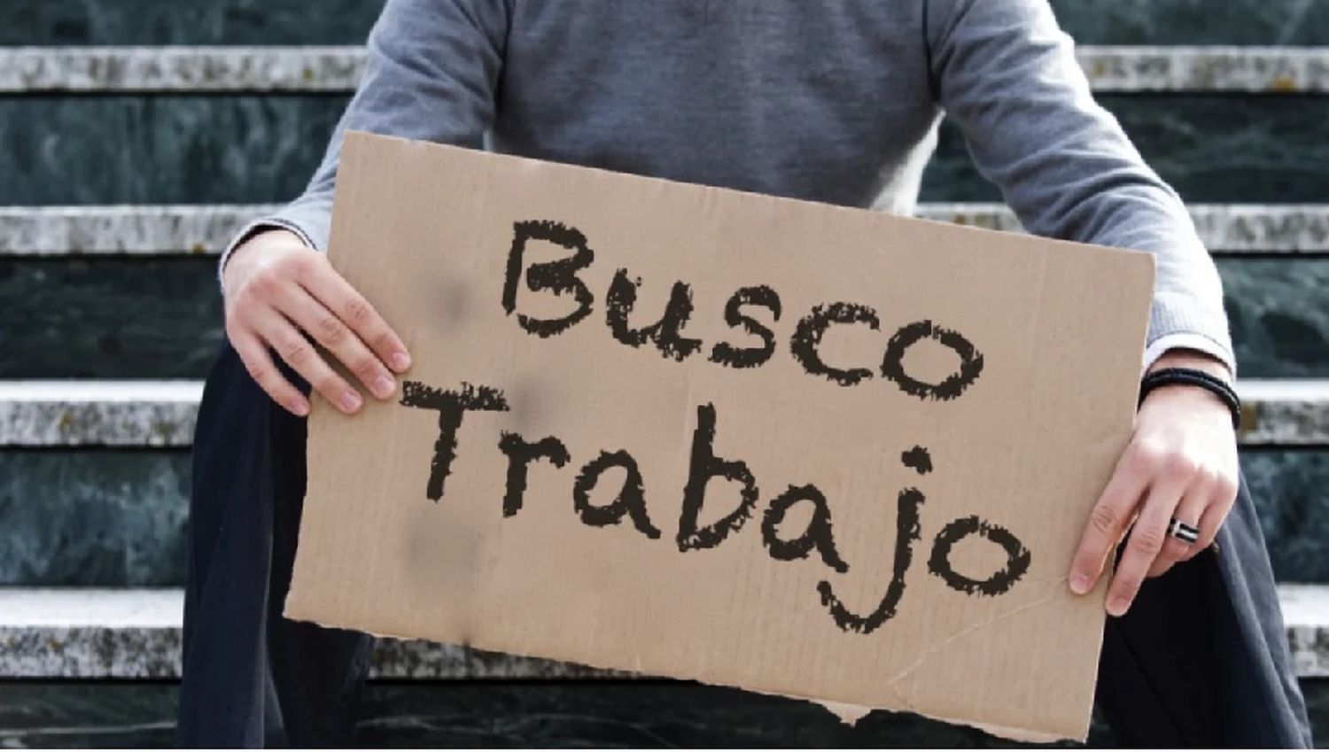 En 19 meses se perdieron 200 mil empleos y cayeron 32 por ciento los salarios reales