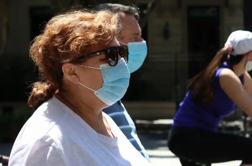 Ocupación de camas críticas al límite en Rosario: creció un 30% en lo que va de abril