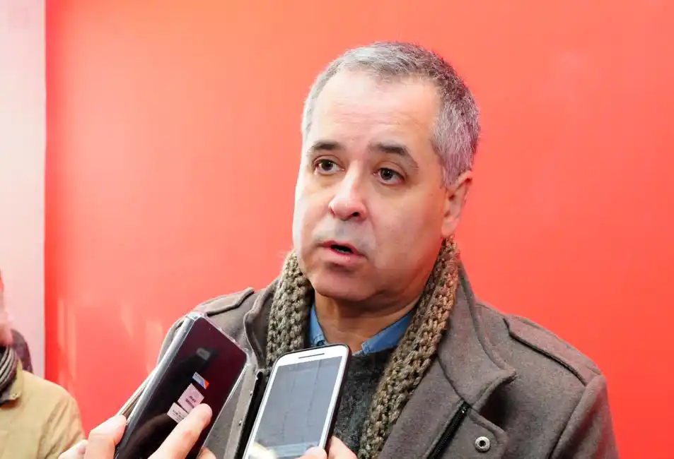 "El desafío es construir una salida al desastre del gobierno de Macri" 