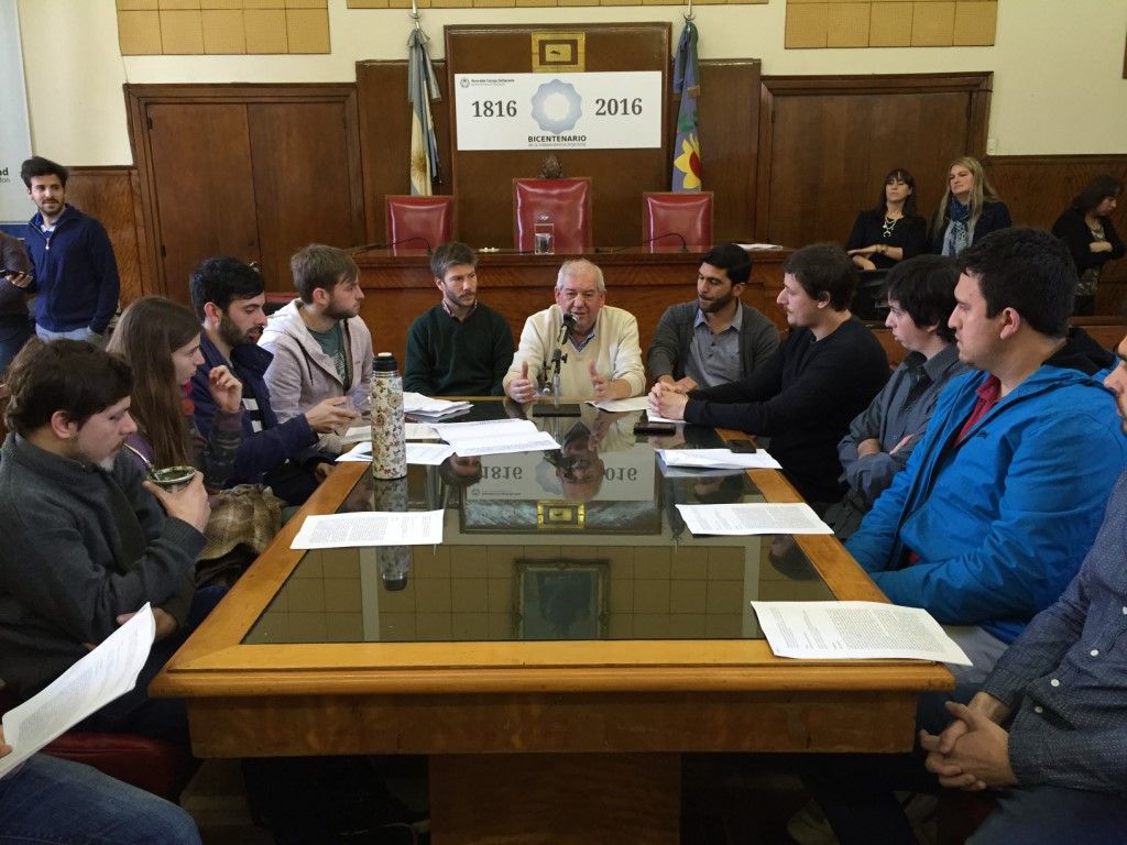 Jóvenes solicitan la derogación del Servicio Militar Obligatorio