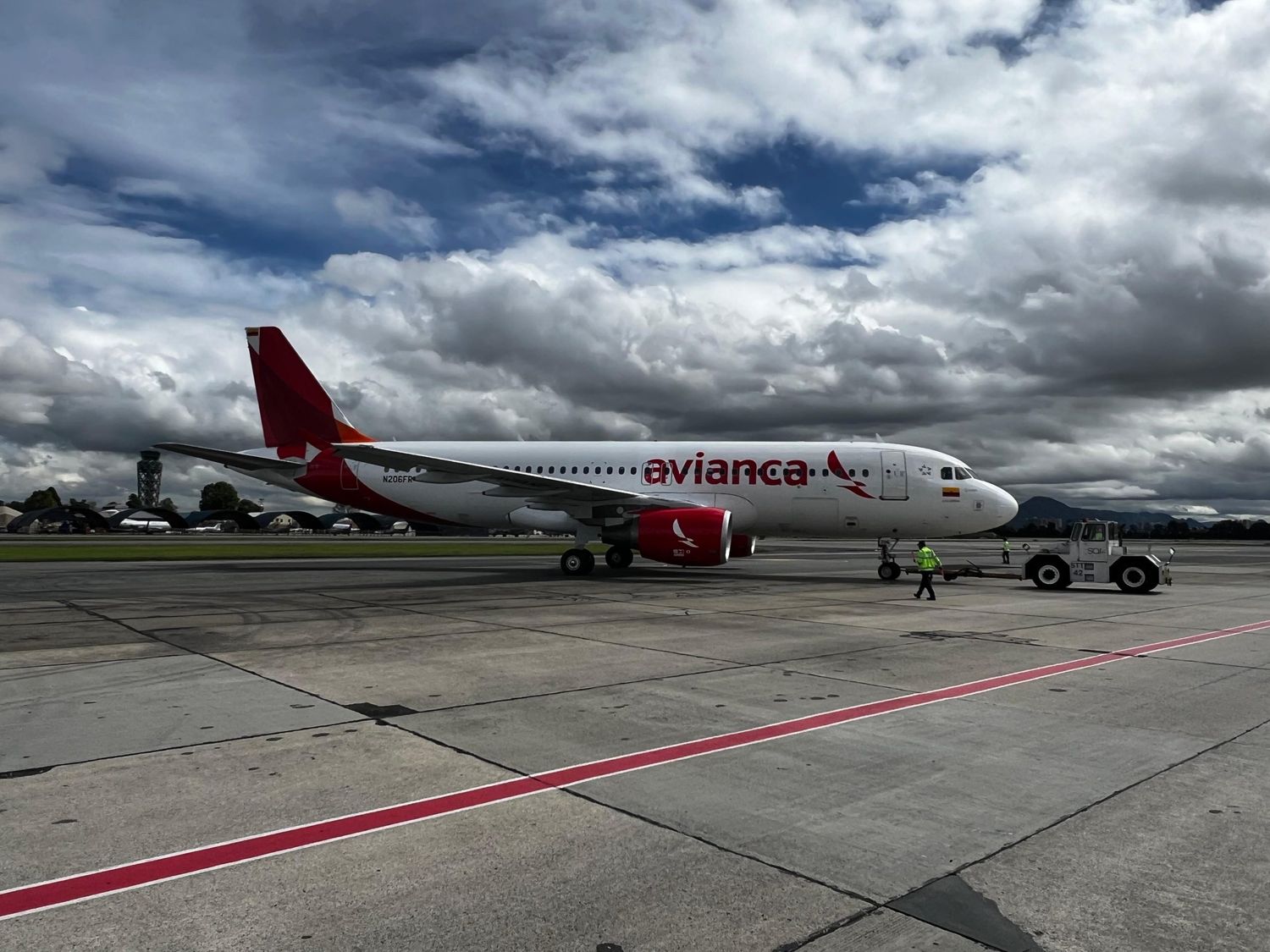 Avianca anuncia medidas para proteger a los pasajeros y la conectividad del país