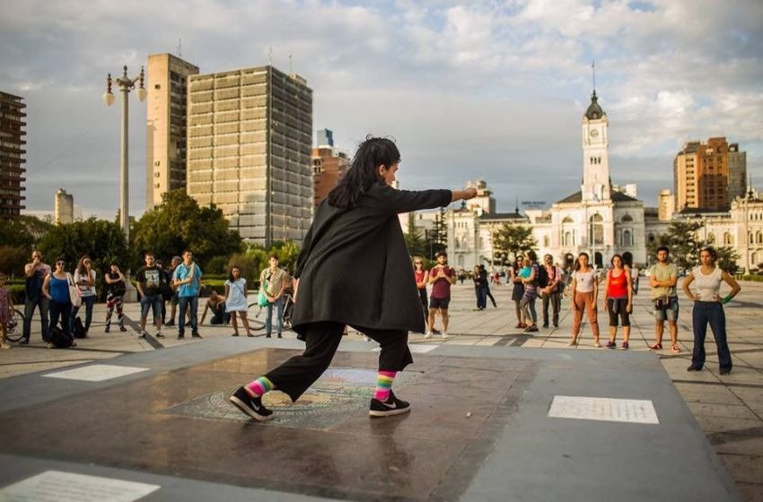 Nacion presentó becas para viajar al exterior con disciplinas artísticas