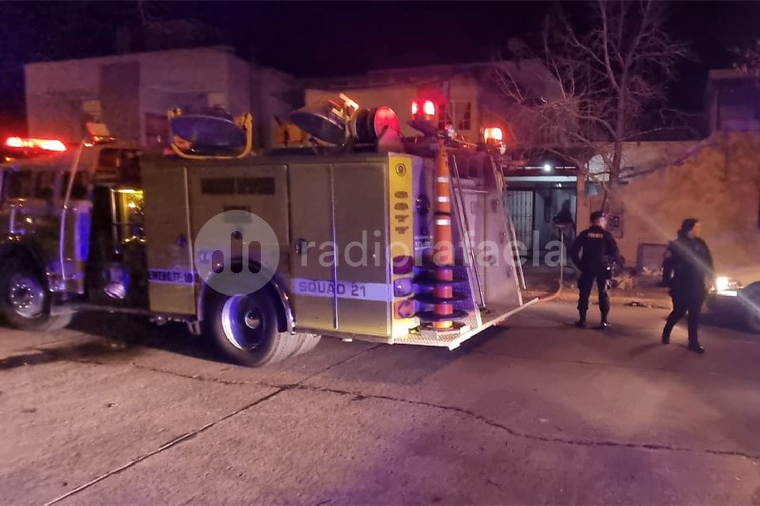 Incendio de gran magnitud en Barrio Villa Rosas 