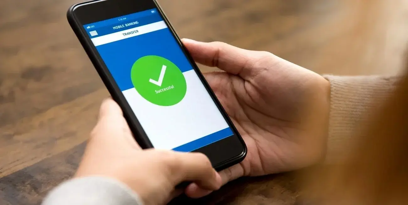 Las transferencias electrónicas permiten enviar dinero de una cuenta a otra de manera inmediata
