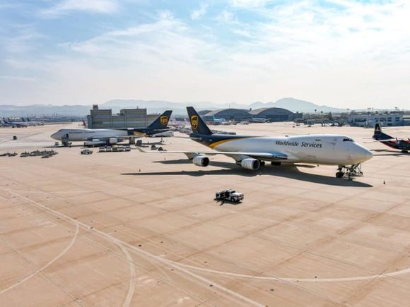 La FAA retira propuesta de modificación del espacio aéreo en San Bernardino tras fuerte oposición pública
