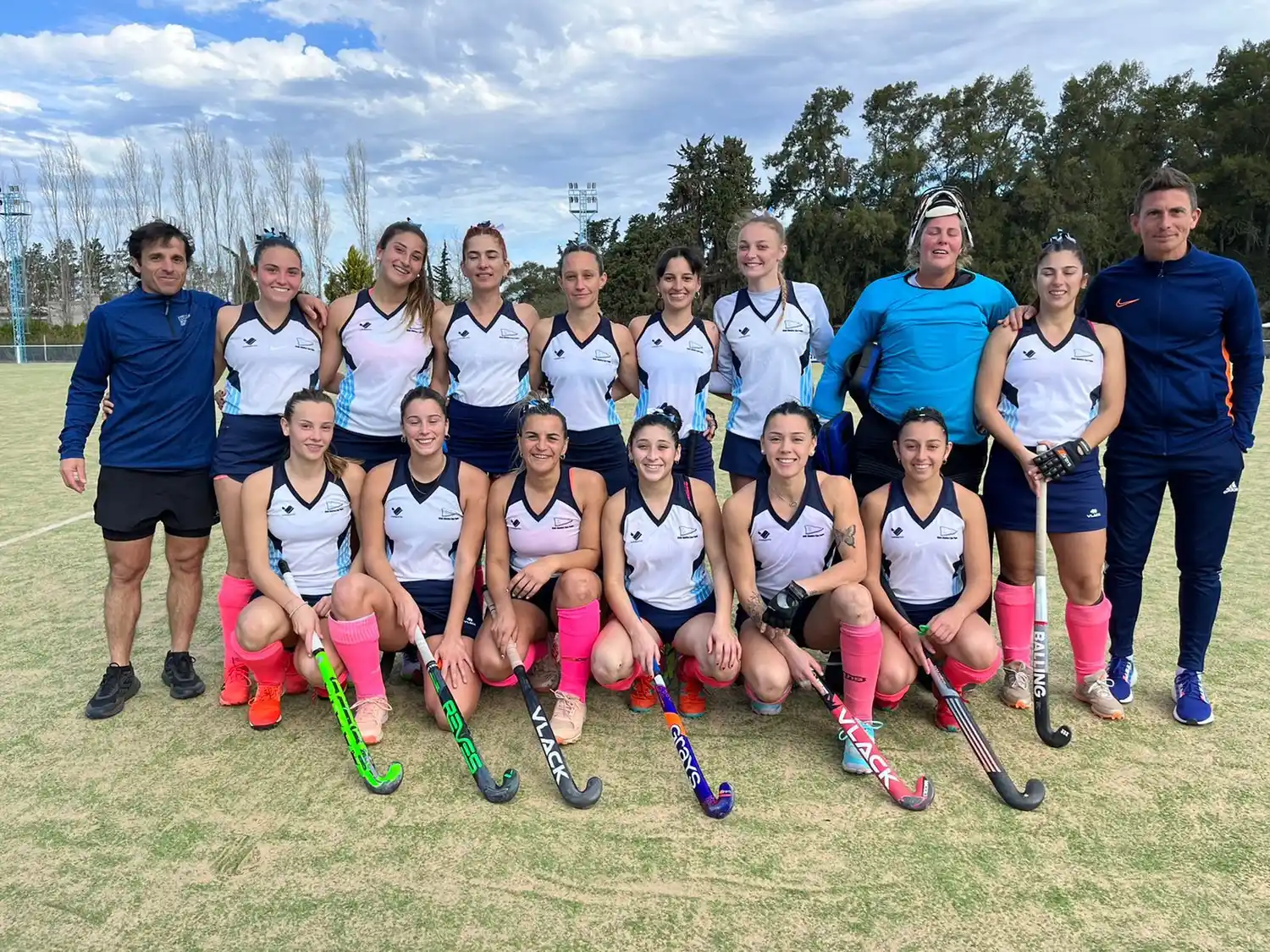 Hockey: finalizó el torneo Mario Cajide en el que participaron Náutico y Mitre