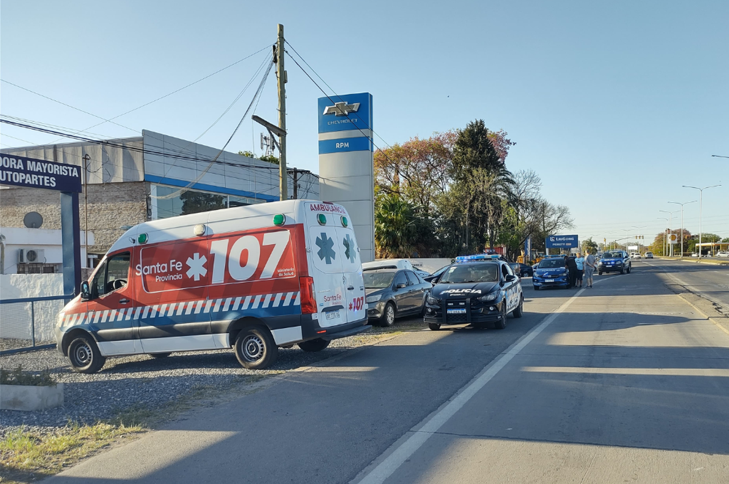 Agentes de la PDI trabajaron en el lugar para esclarecer lo sucedido.