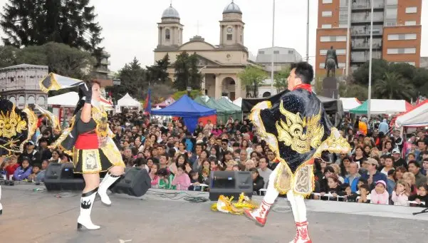 Feria de las Colectividades en Morón