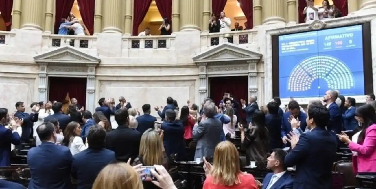 El oficialismo consiguió con holgura los votos para aprobar la reforma penal juvenil que el Ejecutivo introdujo en el extraordinarias tras el crimen de Jeremías Monzón ocurrido en la ciudad de Santa Fe. Foto: HCDN.