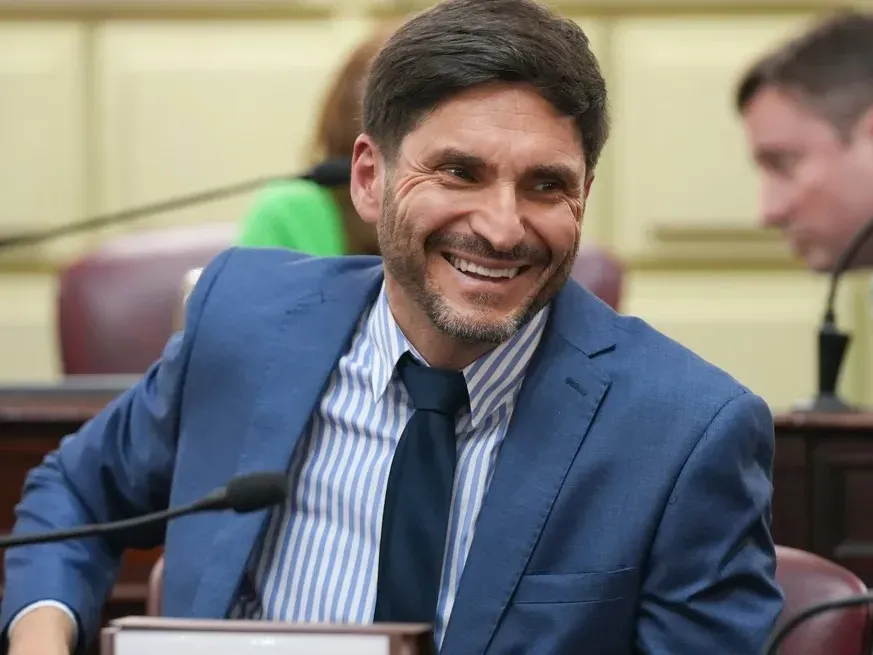 Pullaro destacó que "fue un debate muy profundo el que se llevó adelante en estos casi cincuenta días". Crédito: Gobierno de Santa Fe
