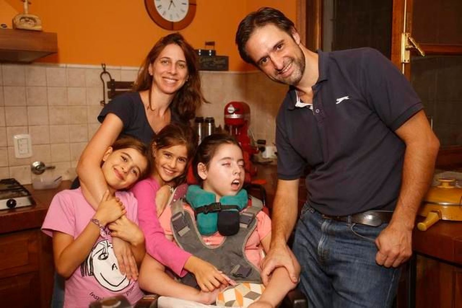 Una familia ya recibió de parte del IOMA el aceite medicinal de cannabis