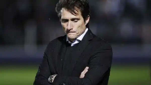 Guillermo Barros Schelotto viajó a Italia para dirigir al Palermo