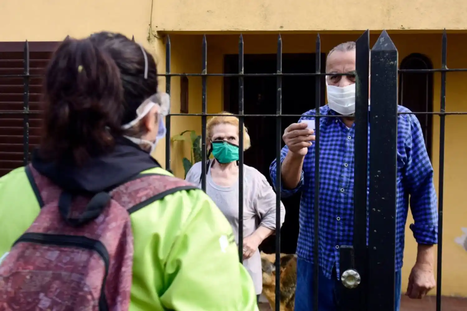 La curva no se detiene: casi 11.000 nuevos casos en Argentina este miércoles