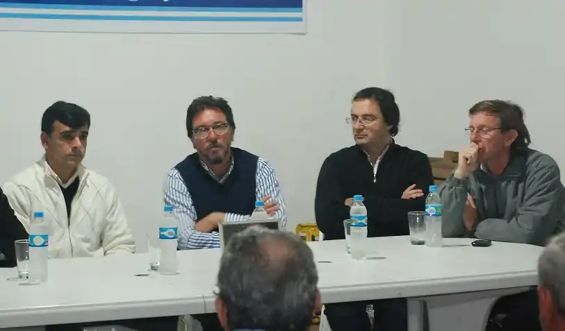 Guastavino presidió encuentro del PJ en Aldea San Antonio