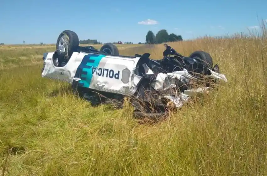 Volcó un patrullero destinado al Operativo Sol en Autovía 2