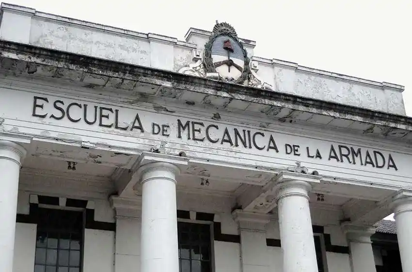 Desalojaron las oficinas que funcionan en ESMA por una amenaza de bomba