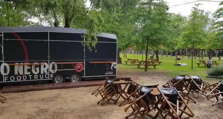 Reapertura del “Pasillo Público”, con carribar incluido