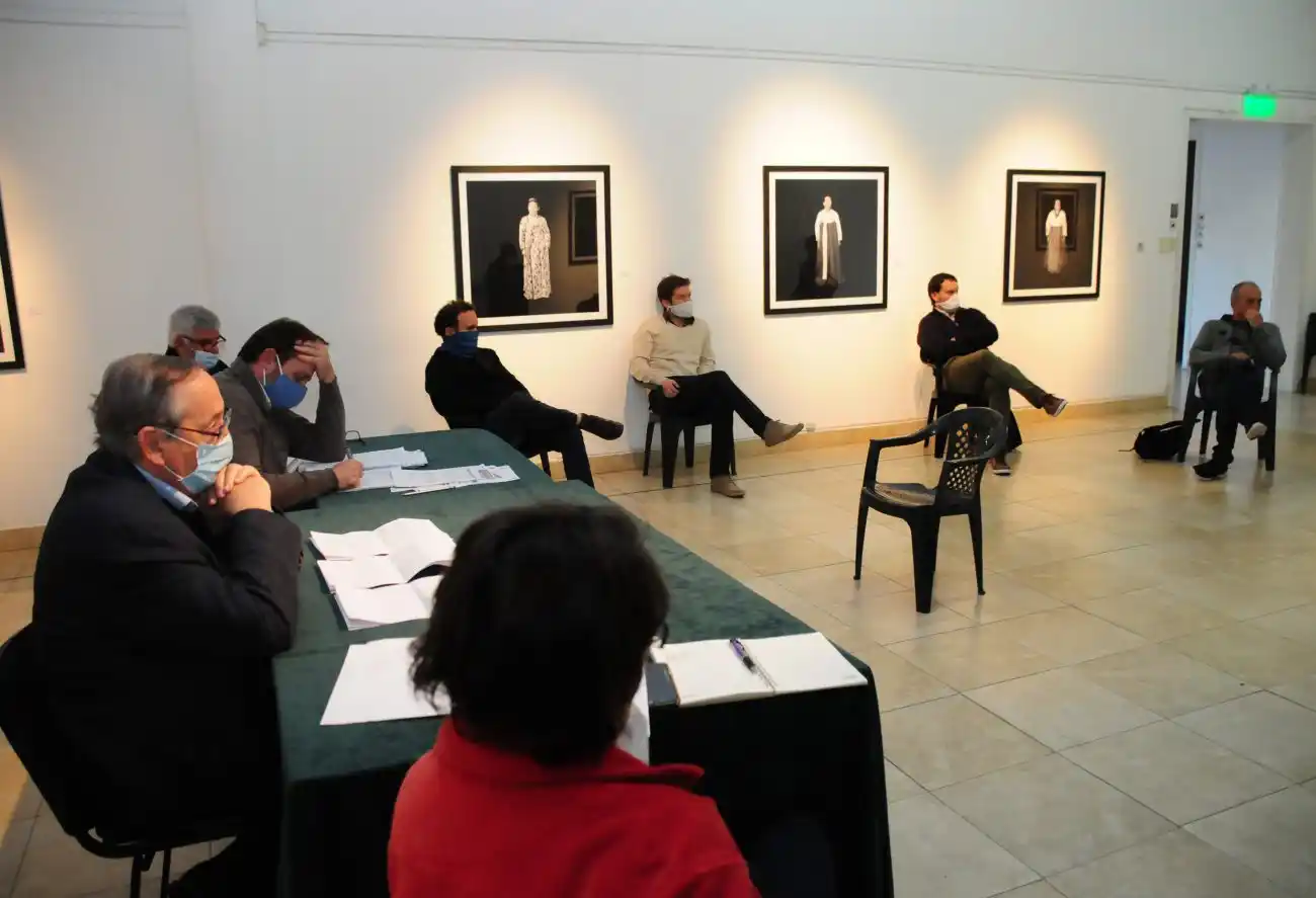  Junto a sectores de la construcción, el Ejecutivo redactará un protocolo para las obras 