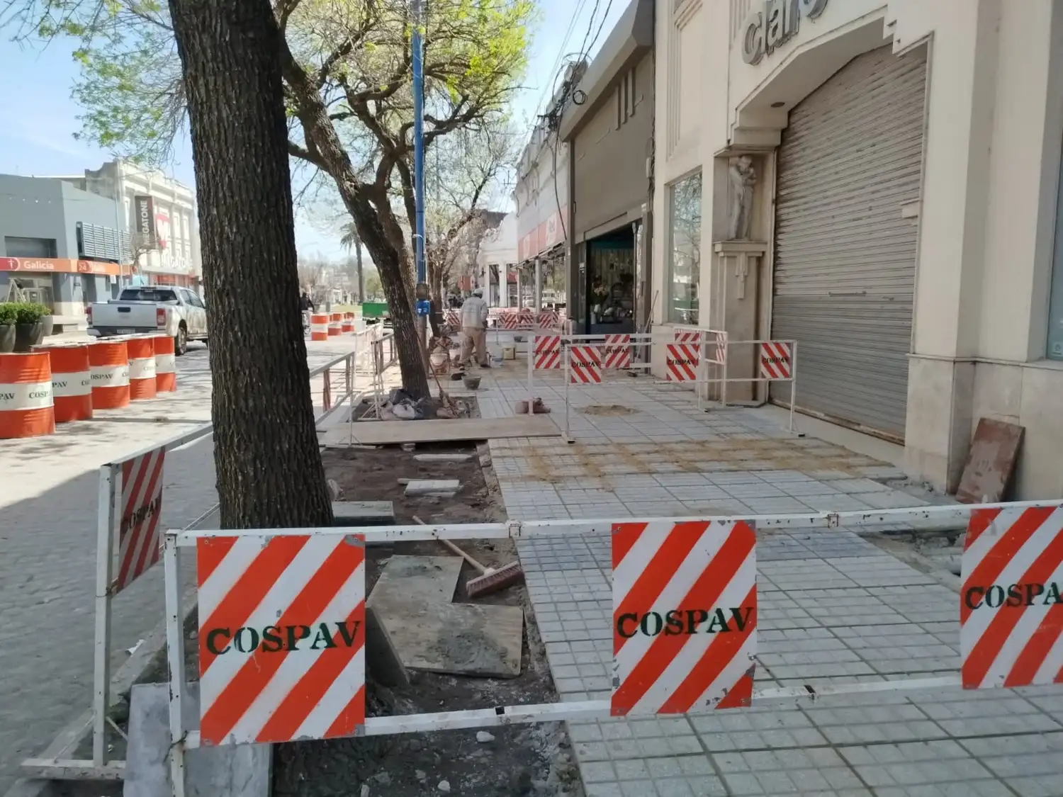 La remodelación de veredas del bulevar Santa Fe superó el 90 % de avance - 2