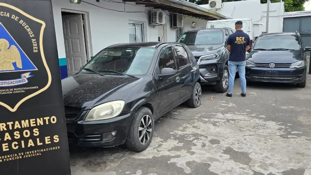 Los policías simularon ser compradores para dar con los malvivientes.