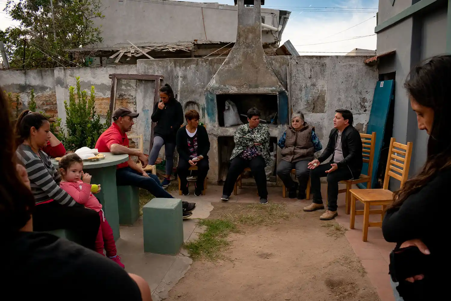 Héctor Arellano se reunió con vecinos del Barrio Parque