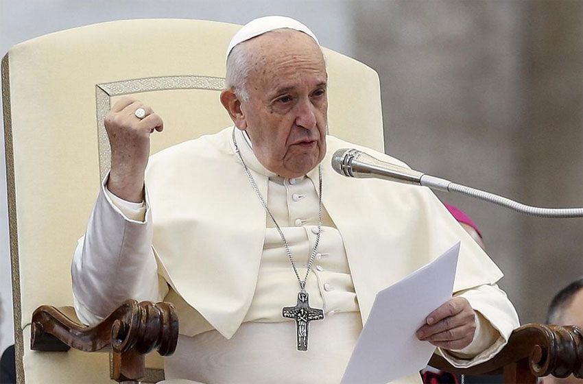Desde Chipre, Francisco le pidió a Europa "derribar los muros" contra los inmigrantes