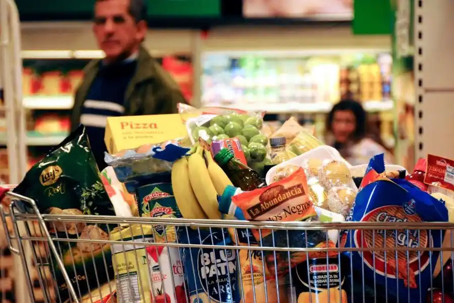 La inflación se disparó al 7,7% en marzo, por encima de lo esperado