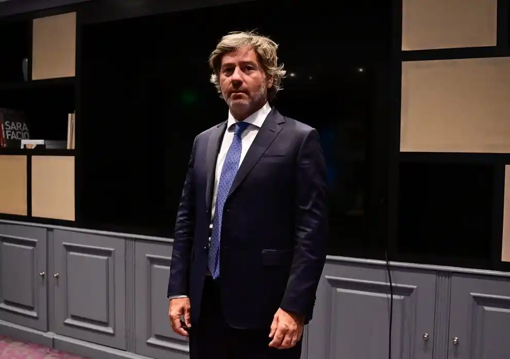 Proviene de una familia con fuerte inserción en el ámbito judicial.