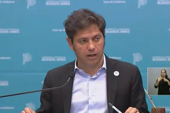 Kicillof acusó a Milei de querer “entregar" YPF tras el fallo de la Justicia norteamericana contra el país
