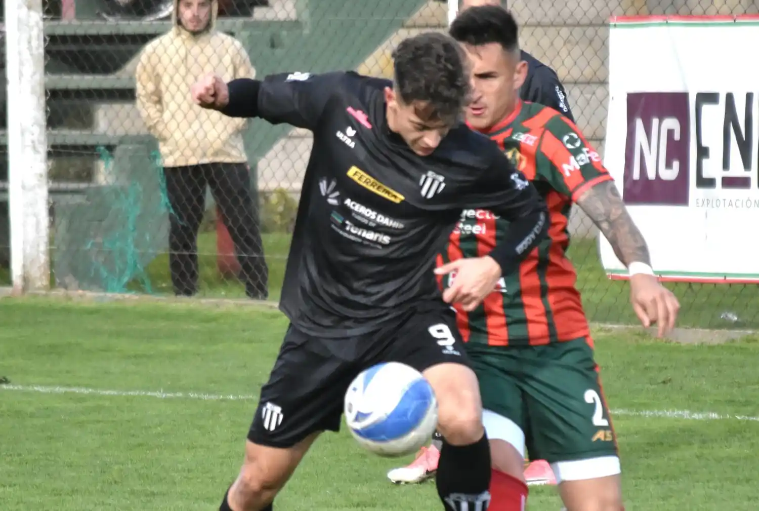 Círculo no pudo ganar en el debut de Straccia como DT