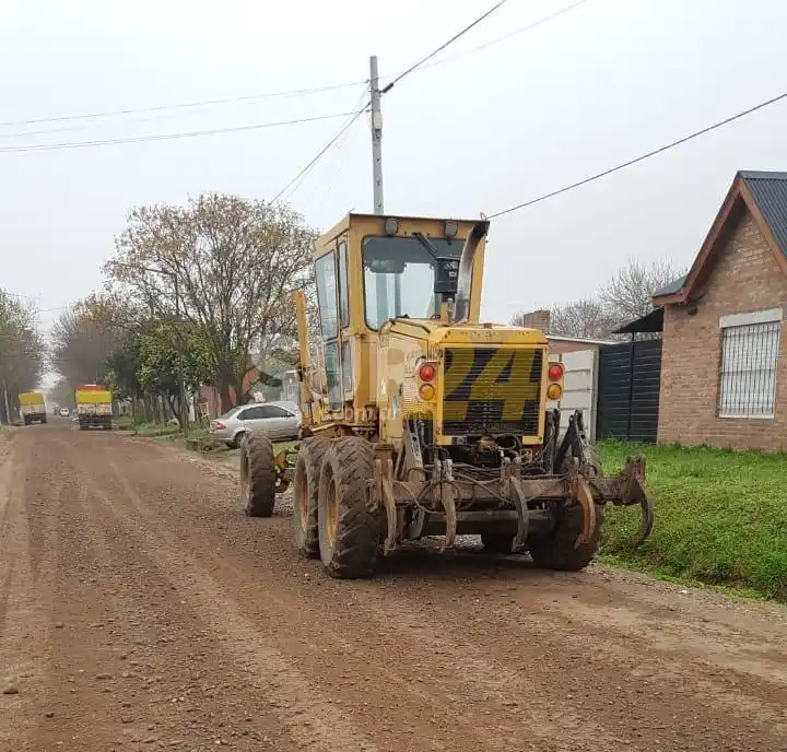 El gobierno municipal encaró un fuerte trabajo de reparación de calles en distintos barrios 