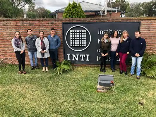 Investigadores del INTA y del INTI participaron en un ensayo de antibióticos