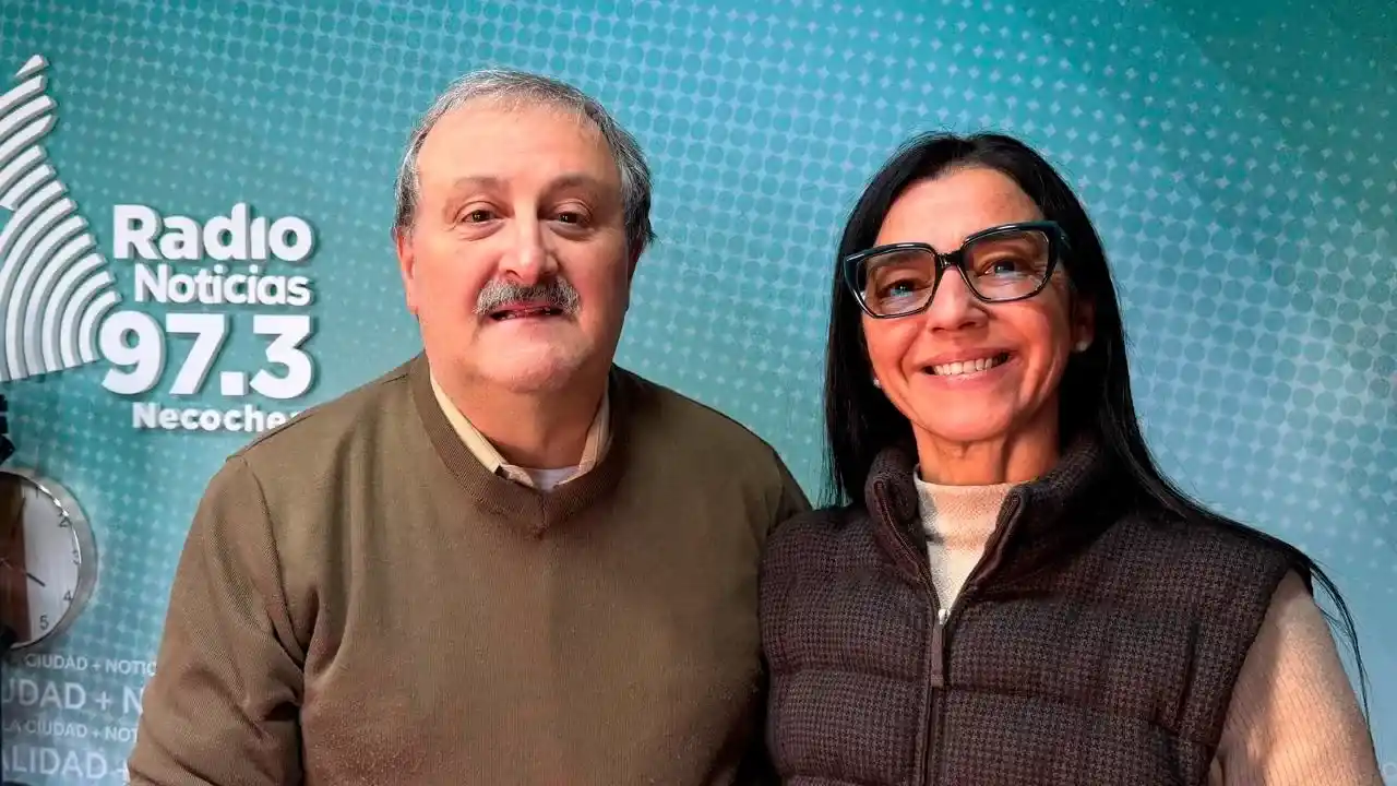 Jorge Gómez junto a Andrea Cáceres