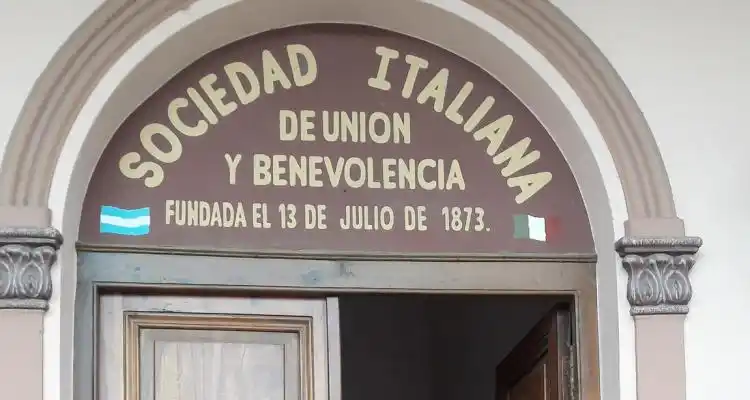 Arrancaron los talleres de tango y folklore en la Sociedad Italiana